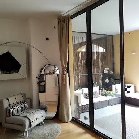 Apartamento Cosy Smart Studio With Terrace & Kingsize Bed