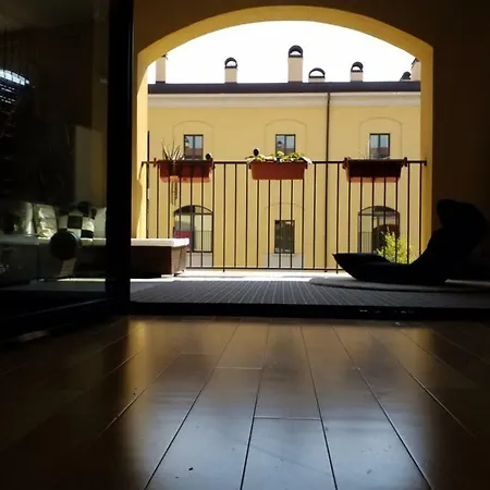 Apartamento Cosy Smart Studio With Terrace & Kingsize Bed Milão